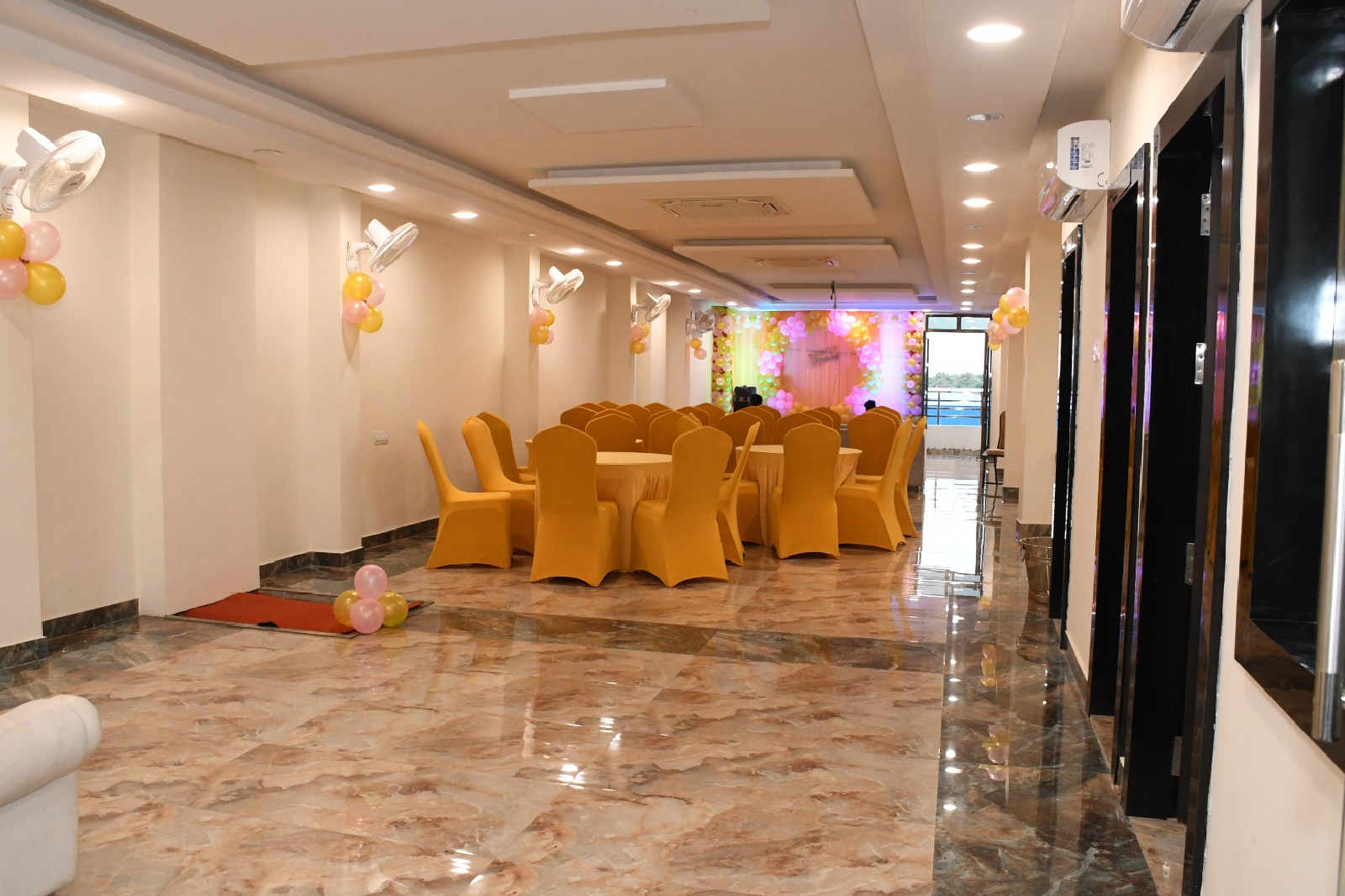 banquet hall in Varanasi